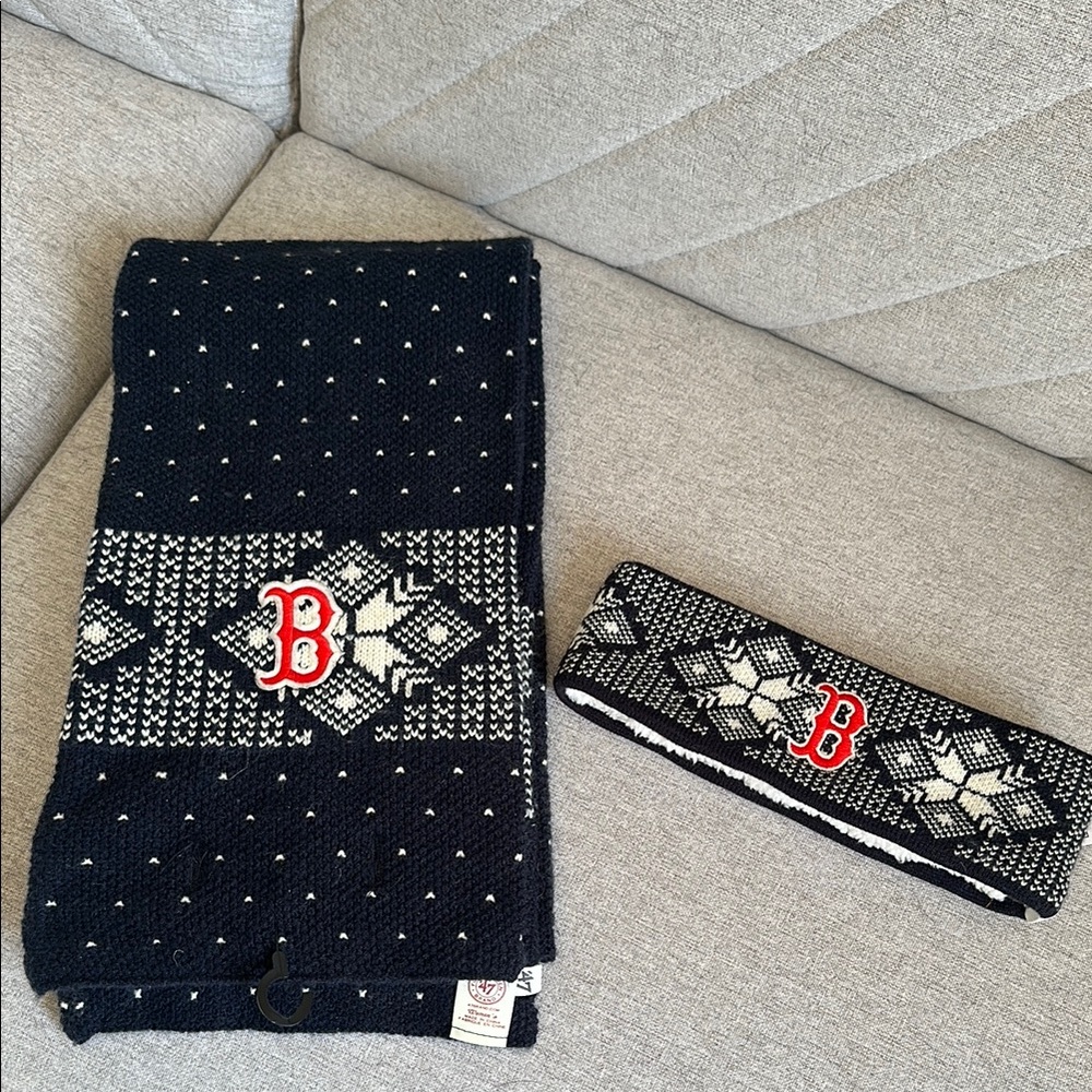 Boston Red Sox Knit Scarf and Headband Set | NWT